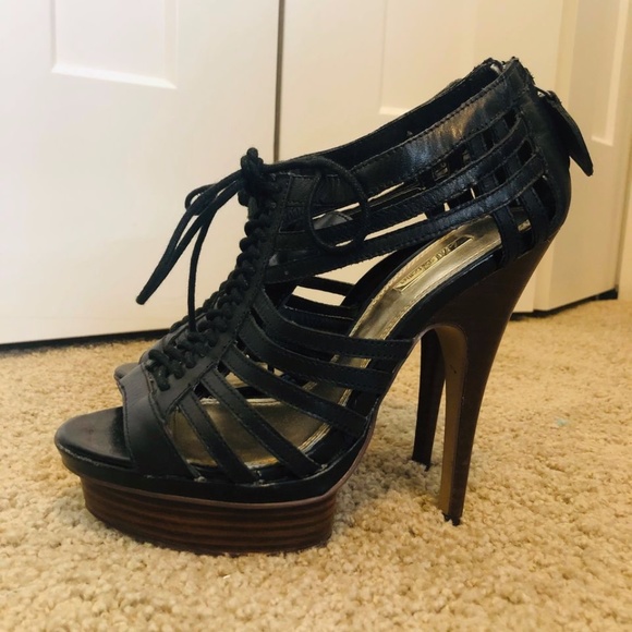 Lace Up Platform Pumps - Picture 2 of 4